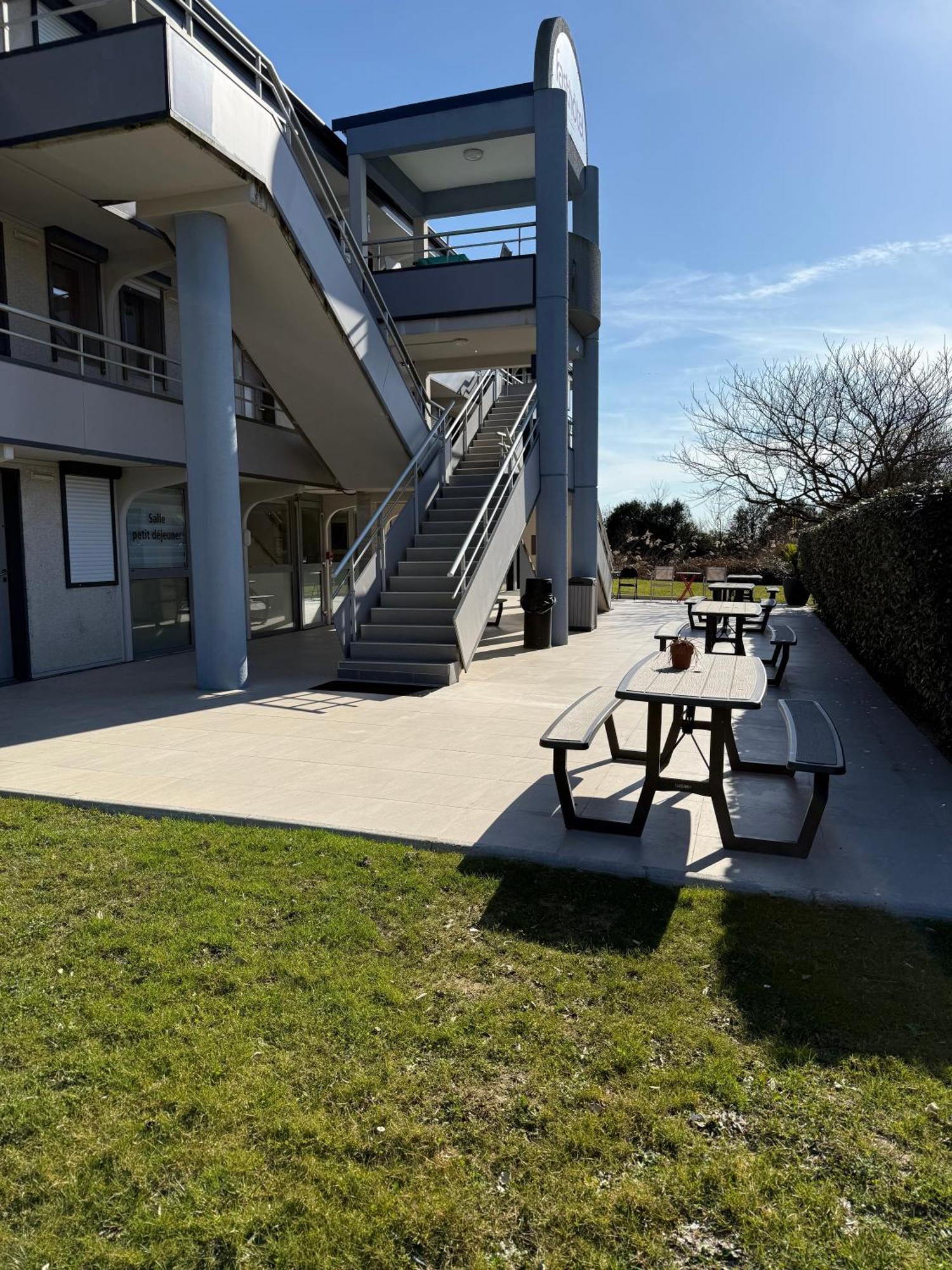 Fasthotel Roissy - Saint-Witz Exterior photo